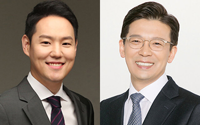 왼쪽부터 김한규, 현근택