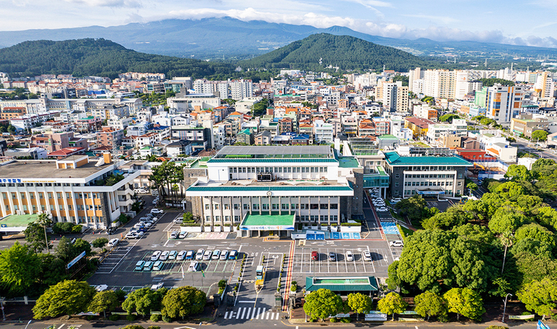 제주도청 전경.