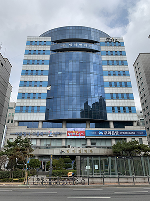 탐라영재관.