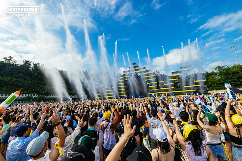 2021년 수원에서 열린 '워터밤' 축제. 