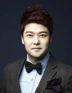 방송인 전현무 