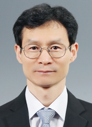 전성배 제주세관장.
