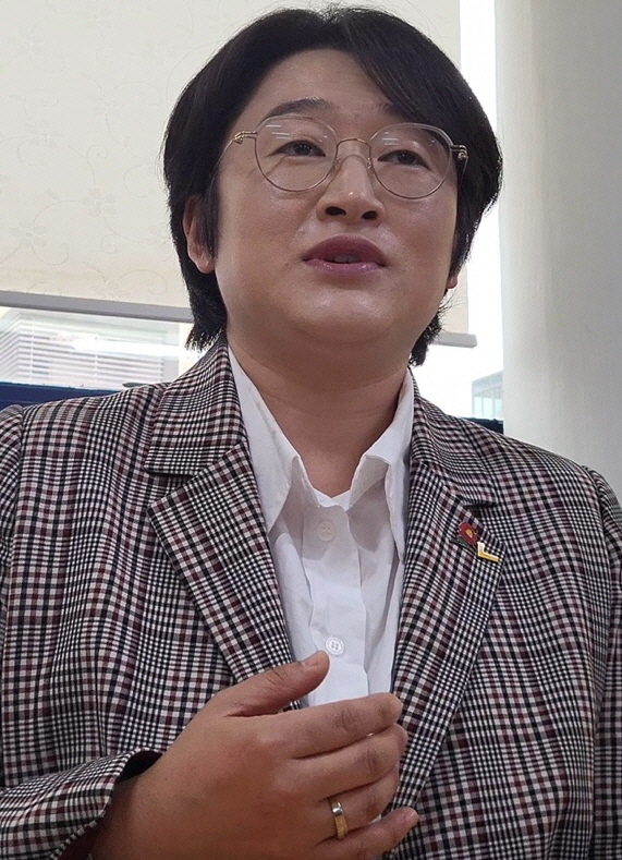 강순아 정의당 제주도당 위원장.
