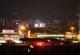 제주공항서 항공기 비상구 건드려 1시간 지연출발 ... "호기심에"