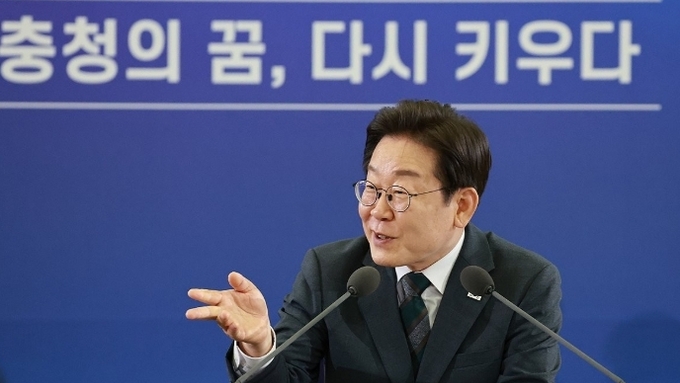 이재명의 '타운홀 미팅' 제3편은 제주 ... 대통령실, 7월중 성사 검토중
