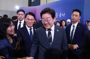 이재명 대통령, 25일 부산 타운홀 미팅 … 제주는 8월로 연기