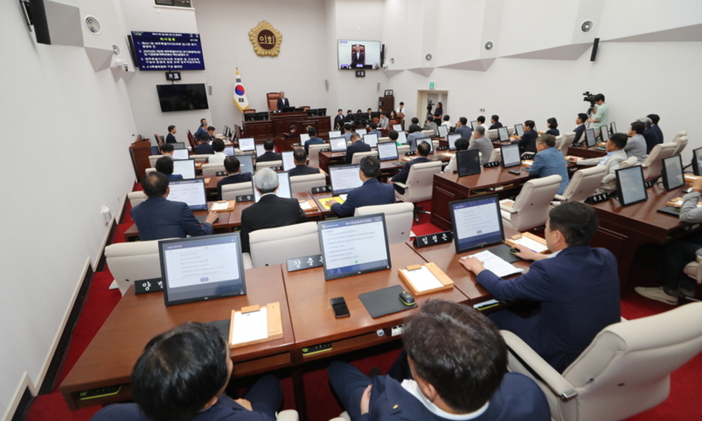 혼돈의 제주 행정체제, 2개 vs. 3개 … 여론조사로 도민 선택 묻는다