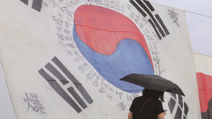 김구, 홍범도 … 영웅도 가질 수 없는 나라