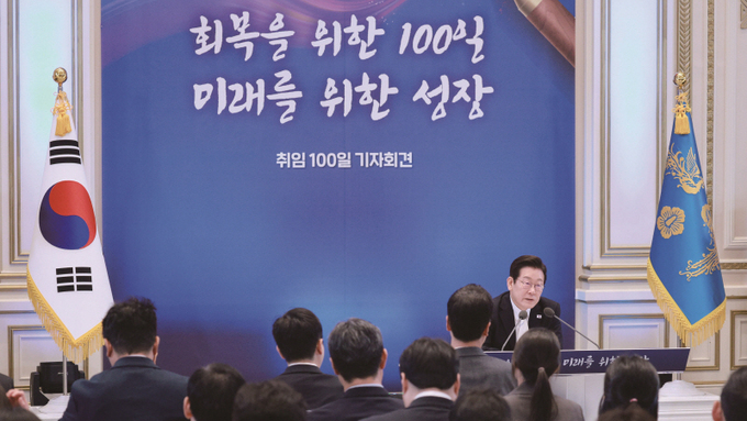 취임 100일 ‘실용주의자’ 李 대통령, 진짜 시험대는 지금부터다