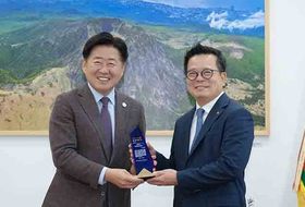 제주 우주산업 이끈 어성철 한화오션 사장, 명예 제주도민 됐다