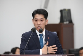 한권 "역외유출 1조4천억 … 제주경제 선순환 대책 시급"