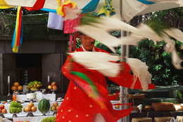 본향당과 영화 ... 흥행의 문제는 존폐의 문제