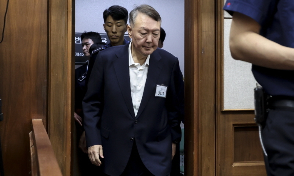 어느 장군의 약속과 전직 대통령의 삿대질