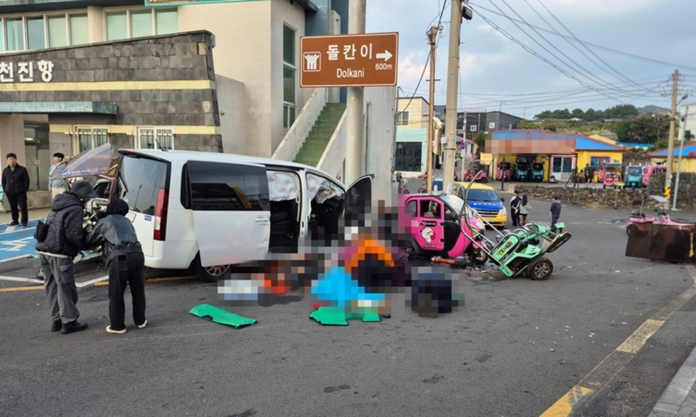 "갑자기 부웅" 부천 이어 우도에서도 차량돌진 인명피해 … 원인은