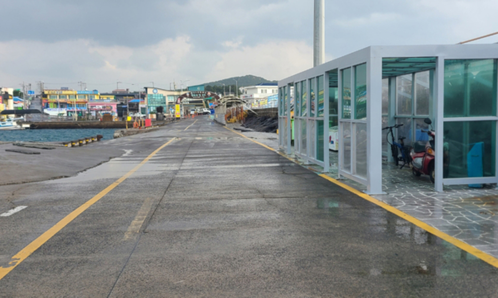 "차량·사람 뒤엉켜 조마조마" … 8년 만에 허용된 우도 렌터카 도마