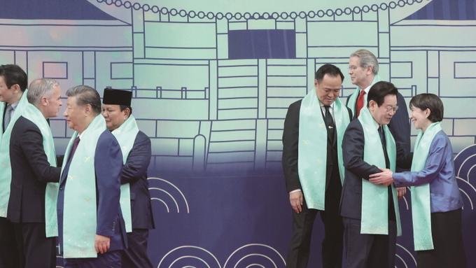 네 진영의 불행은 내 진영의 기쁨