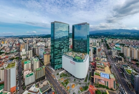 제주 드림타워 개관 5주년 ... 역대 최대 도민 2200명 초대 이벤트