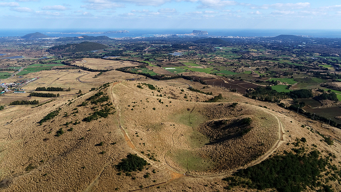 "따라비·모지·좌보미·용눈이오름, 1만5000년 전 일직선으로 분출했다"