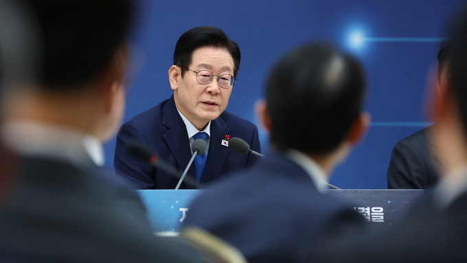 말이 길다, 나보다 아는 게 없다 … 대통령의 어법