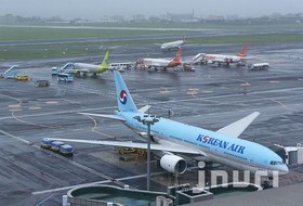 제주공항 착륙 여객기 고장으로 활주로 20분 중단 ... 줄줄이 지연