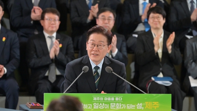 李대통령, 국가폭력 시효 배제 또 강조 … "역사에 두려움 가져야"