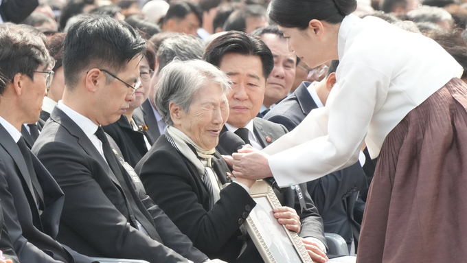 78세에 '친아버지 딸' 된 백발의 4·3유족 "아버지 보고 싶어요"