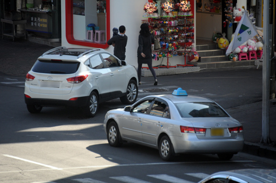 제주시청 주변 골목길마다 사정은 비슷하다.