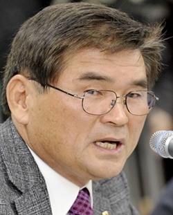 강시백 제주도의회 교육의원.