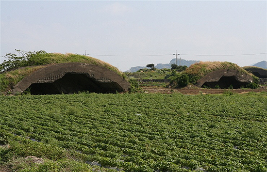 알뜨르 비행장.